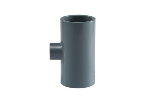 青田CPVC异径三通(DIN)